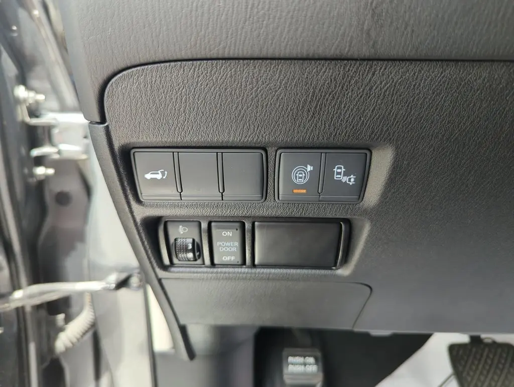 2017 Nissan Armada - $12,490