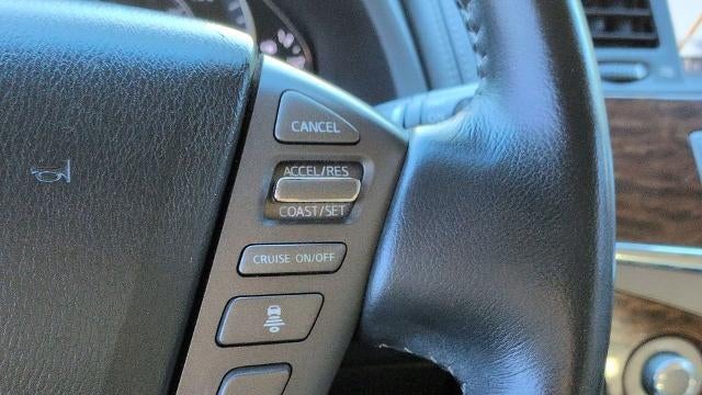 2017 Nissan Armada SV