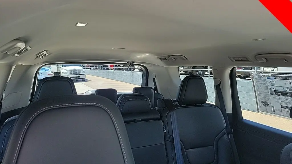 2026 Nissan Armada SV