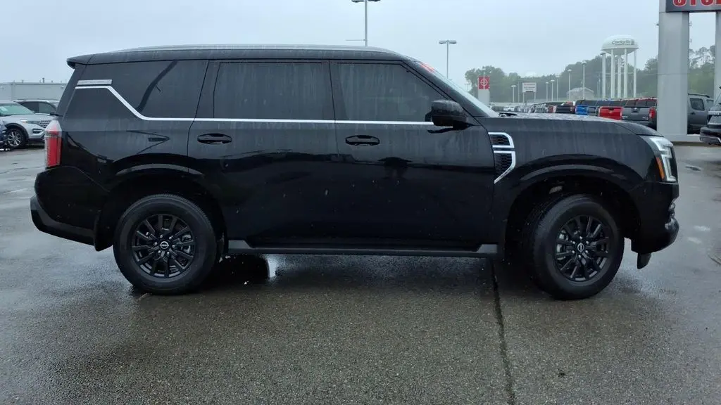 2026 Nissan Armada SV