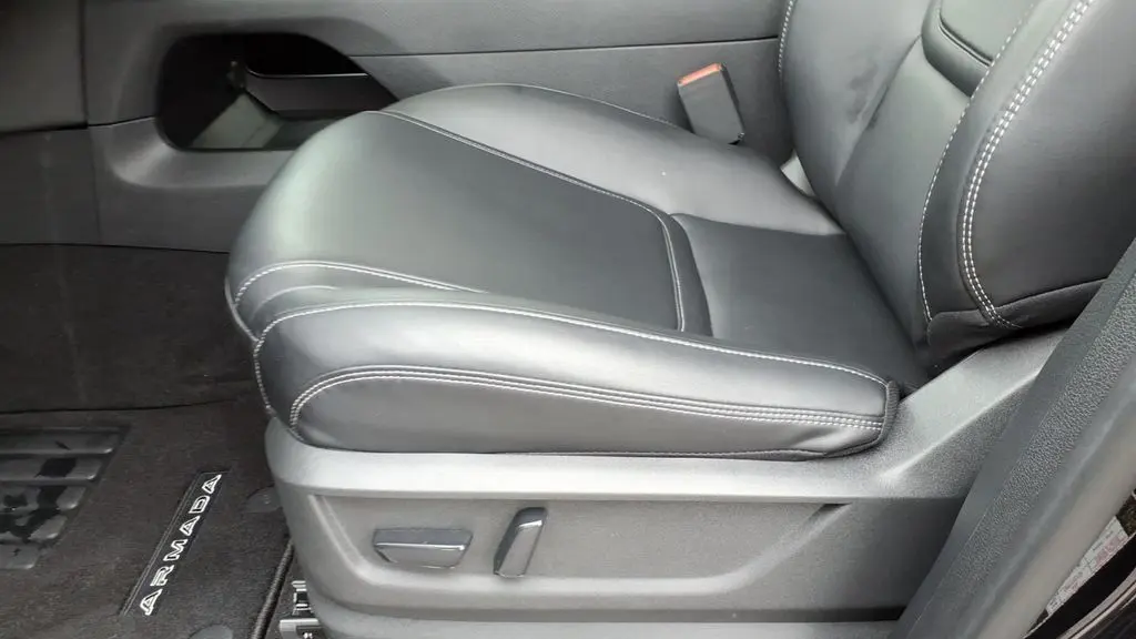 2026 Nissan Armada SV