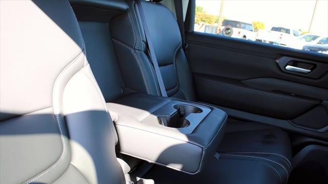 2026 Nissan Armada SV