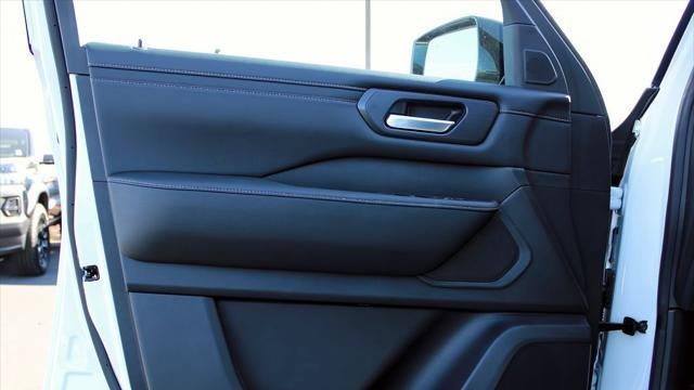 2026 Nissan Armada SV