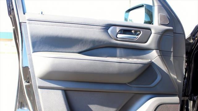 2026 Nissan Armada SV