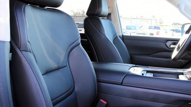 2026 Nissan Armada SV