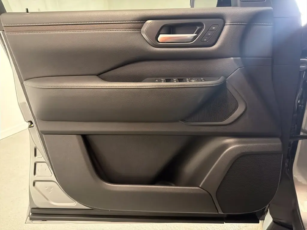 2026 Nissan Armada - $57,899