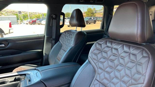 2025 Nissan Armada Platinum Reserve