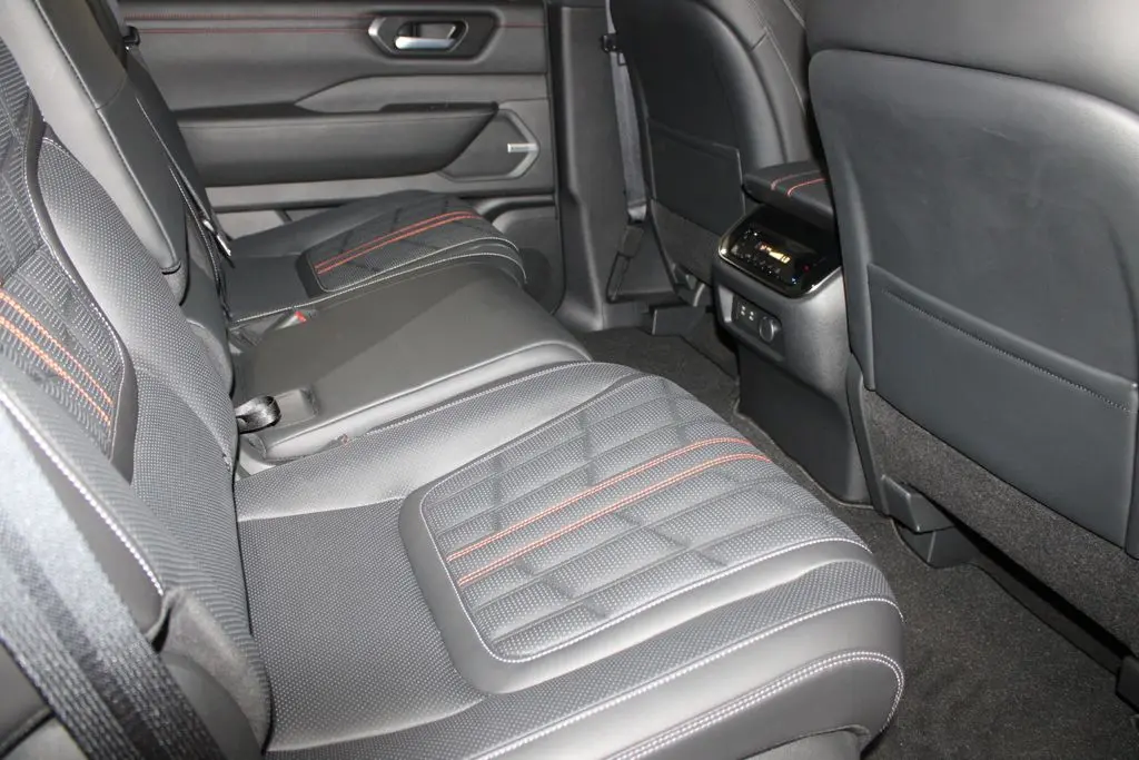 2025 Nissan Armada - $59,368