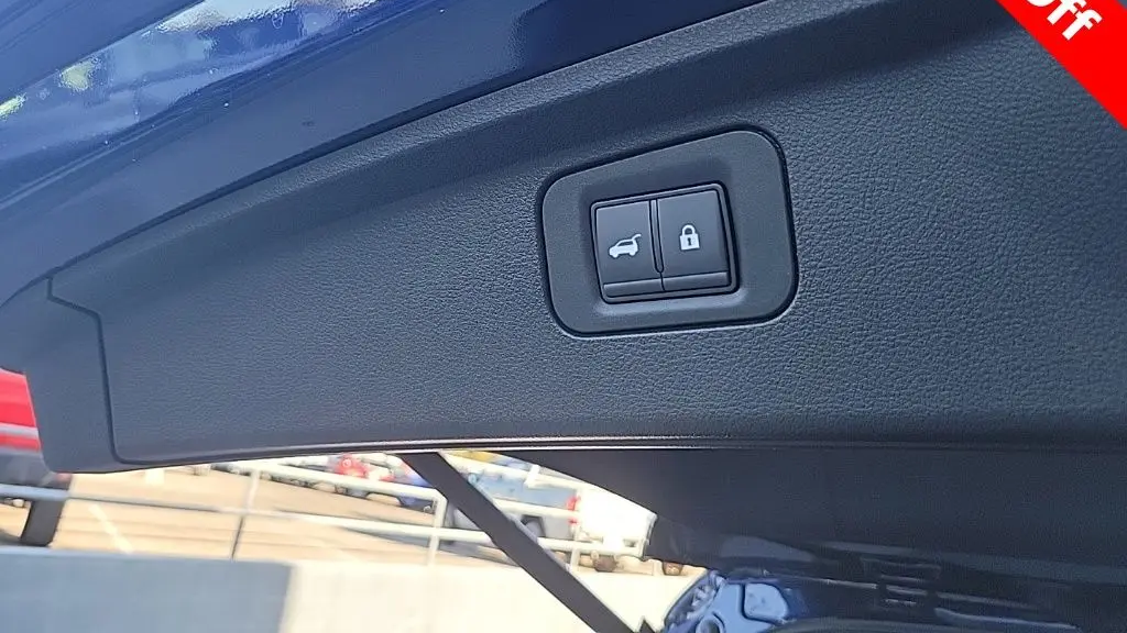 2025 Nissan Armada Platinum