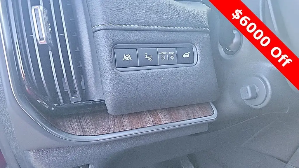 2025 Nissan Armada Platinum