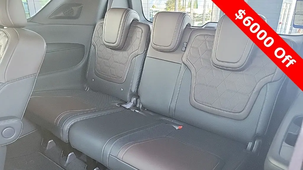 2025 Nissan Armada Platinum