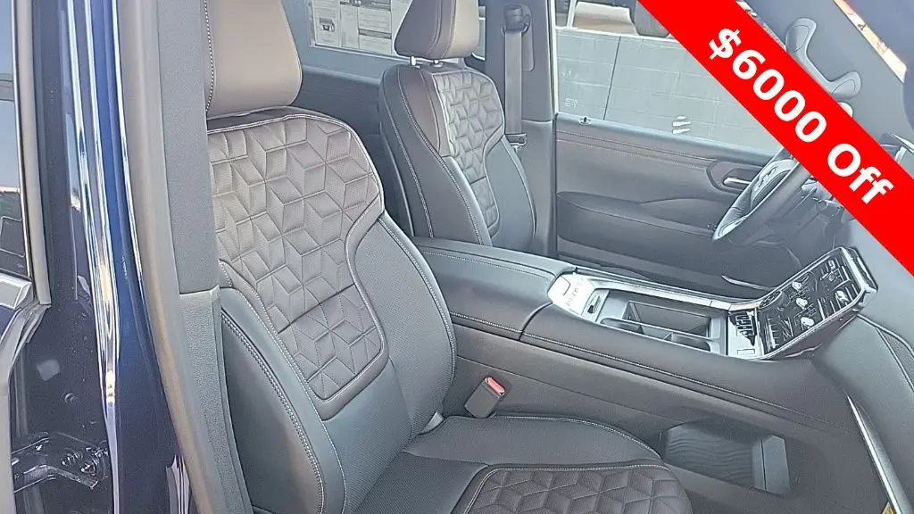 2025 Nissan Armada Platinum