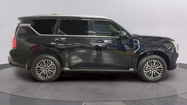 2025 Nissan Armada Platinum