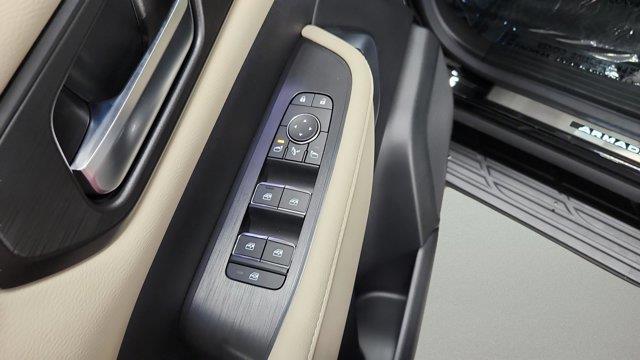 2025 Nissan Armada Platinum