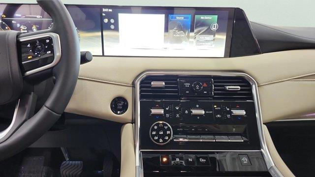 2025 Nissan Armada Platinum