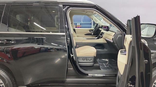 2025 Nissan Armada Platinum