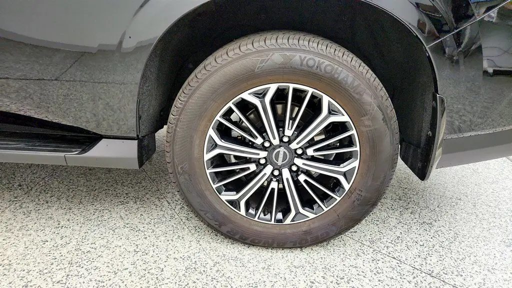 2025 Nissan Armada Platinum