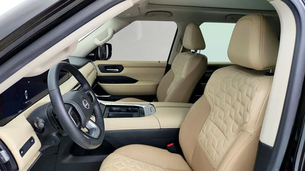 2025 Nissan Armada Platinum