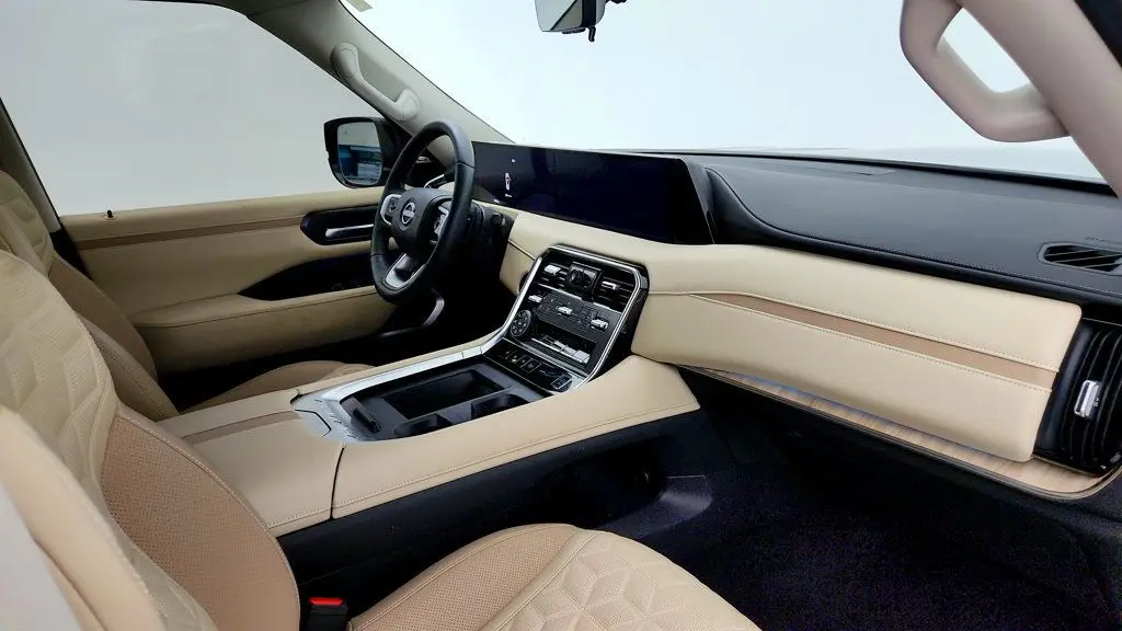 2025 Nissan Armada Platinum