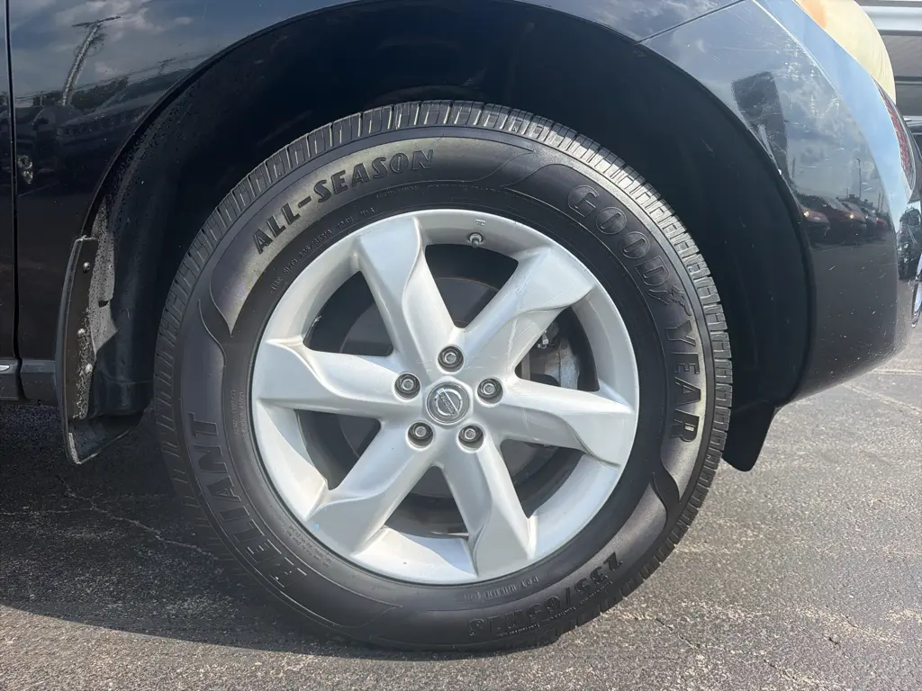 2009 Nissan Murano - $3,995