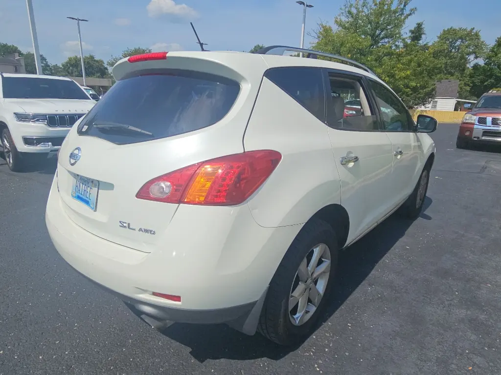 2010 Nissan Murano - $7,999