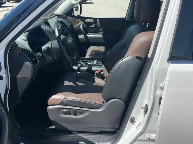 2023 INFINITI QX80 - $40,900