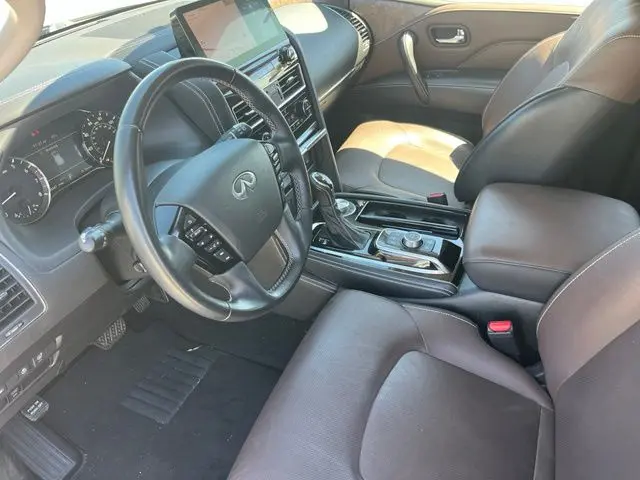 2023 INFINITI QX80 - $40,900