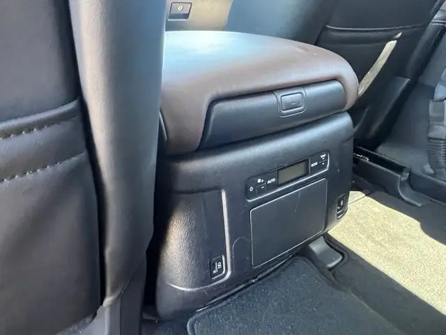 2023 INFINITI QX80 - $40,900