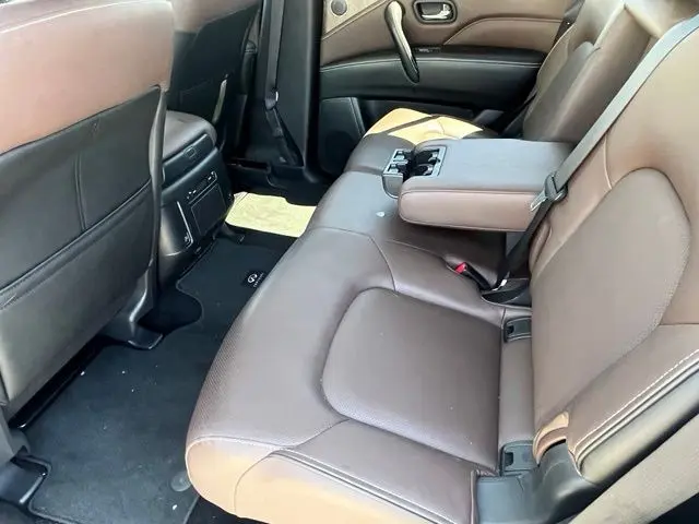 2023 INFINITI QX80 - $40,900