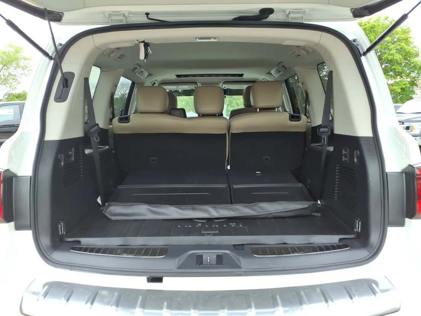 2024 INFINITI QX80 - $47,985
