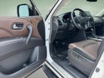 2023 QX80 Thumbnail 17