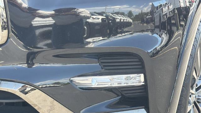 2023 INFINITI QX80 Luxe