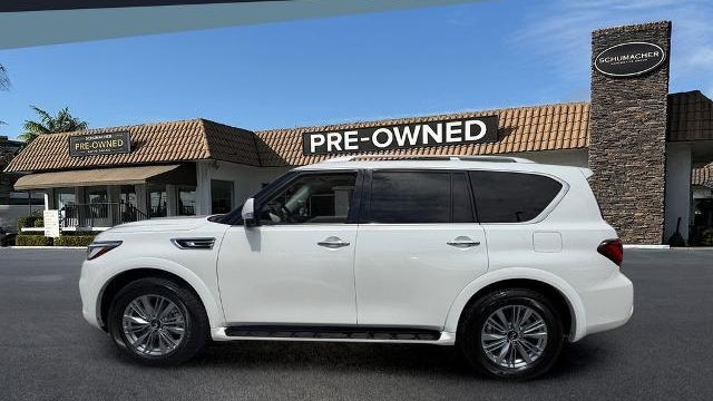 2024 INFINITI QX80 Luxe