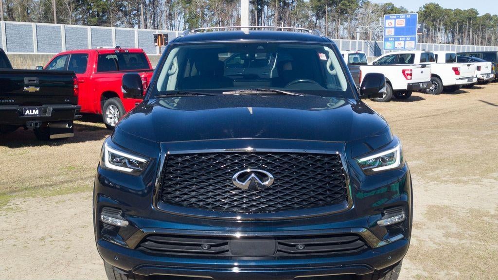2022 INFINITI QX80 Premium Select