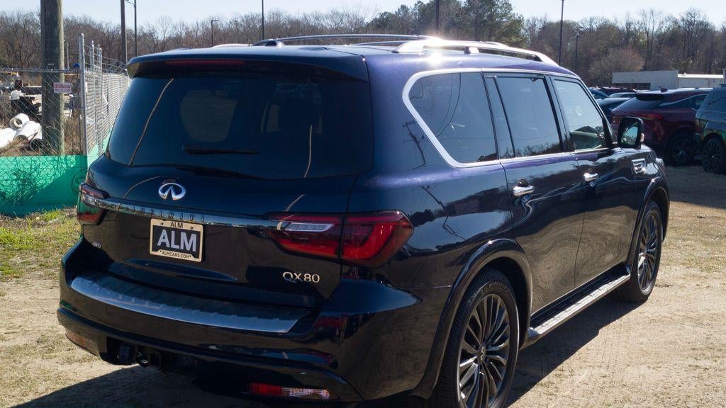 2022 INFINITI QX80 Premium Select
