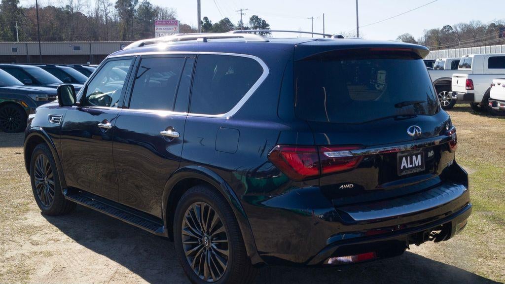 2022 INFINITI QX80 Premium Select