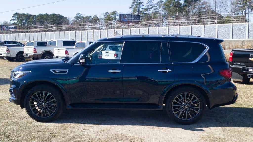 2022 INFINITI QX80 Premium Select