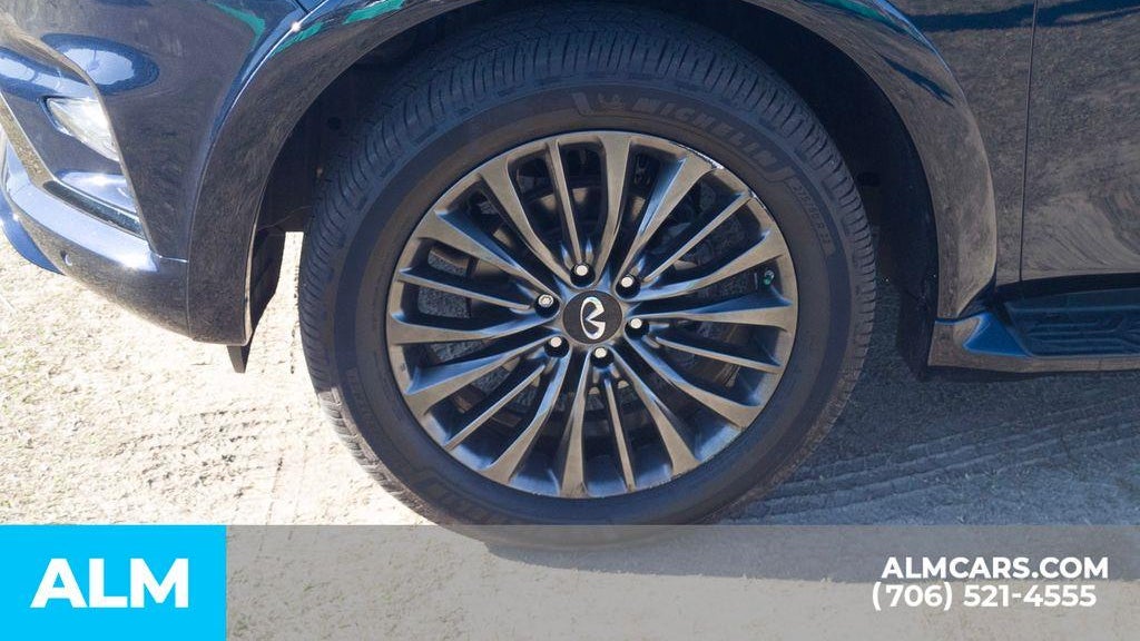 2022 INFINITI QX80 Premium Select
