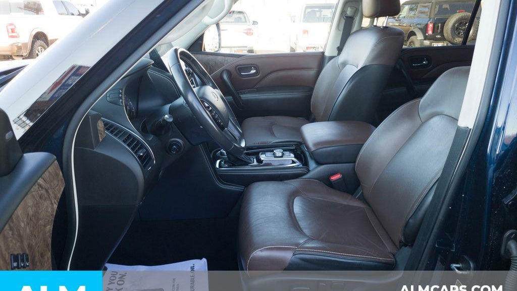 2022 INFINITI QX80 Premium Select