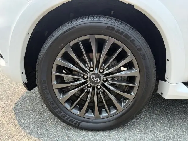 2023 INFINITI QX80 - $48,995