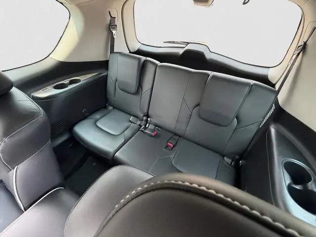 2023 INFINITI QX80 - $48,995