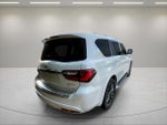 2023 QX80 Thumbnail 16