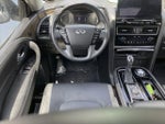 2023 QX80 Thumbnail 14