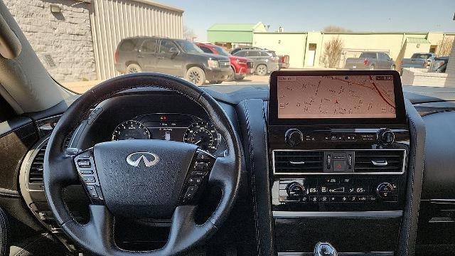 2024 INFINITI QX80 Luxe