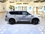 2022 QX80 Thumbnail 8