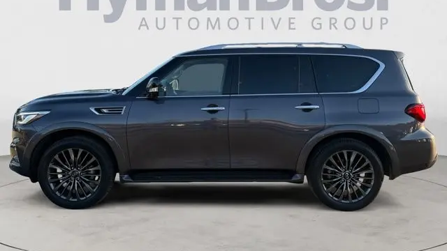2023 INFINITI QX80 Premium Select