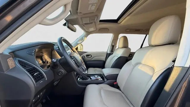 2023 INFINITI QX80 Premium Select