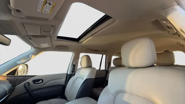 2023 INFINITI QX80 Premium Select
