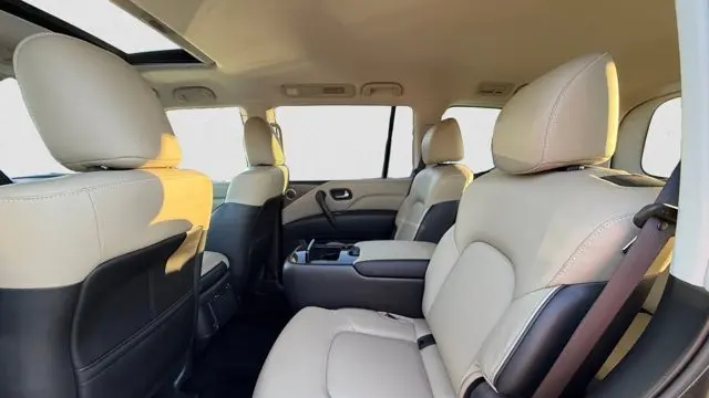 2023 INFINITI QX80 Premium Select