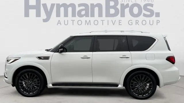 2022 INFINITI QX80 Premium Select